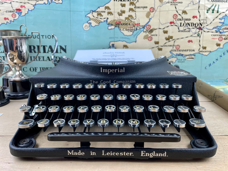 Typewriter, 1941 Imperial Good Companion No1
