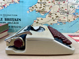 Typewriter, 1960 Olympia Splendid 33