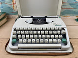 Typewriter, 1965 Olympia Splendid 33