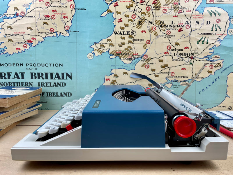 Typewriter, Imperial 220