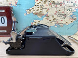Typewriter, 1946 Imperial Good Companion No1