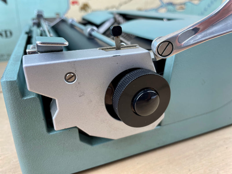 Typewriter, 1967 Olivetti Lettera 32