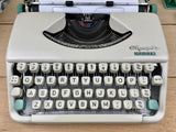 Typewriter, 1965 Olympia Splendid 33