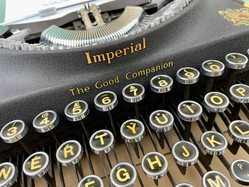 Typewriter, Imperial 1941 The Good Companion 1 with New Platen
