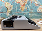 Typewriter, Olivetti Dora