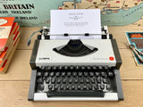 Olympia Traveller de Luxe Typewriter