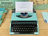 Silver Reed Deluxe Typewriter