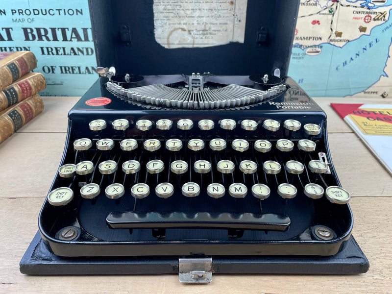 Typewriter, 1924 Remington Portable No 2
