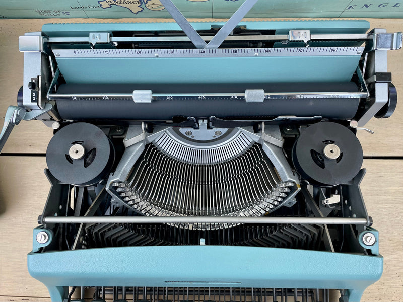 Typewriter, 1967 Olivetti Lettera 32