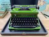Typewriter, Everest 1951 Mod 90 - Uncommon Green Colour