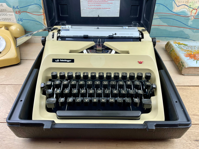 Typewriter, 1976 Scheidegger International 2000