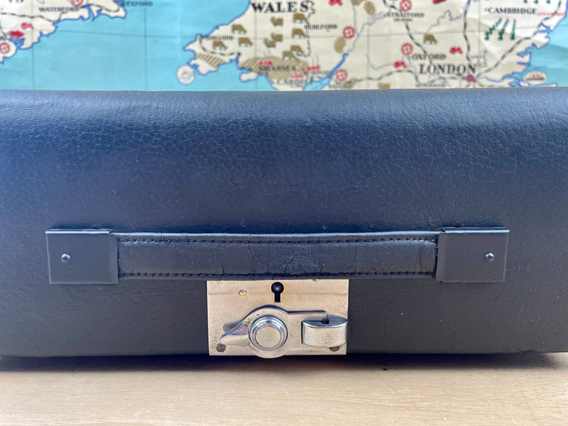 Typewriter, 1939 Imperial Good Companion No1 with Rare Green Keys