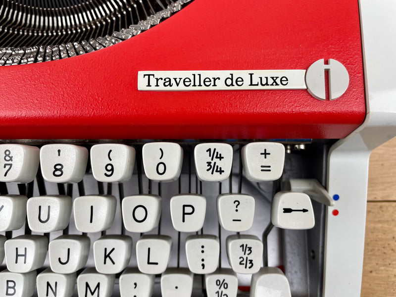 Typewriter, 1971 Red Olympia Traveller de Luxe