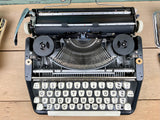 Typewriter, 1959 Olympia Splendid 33