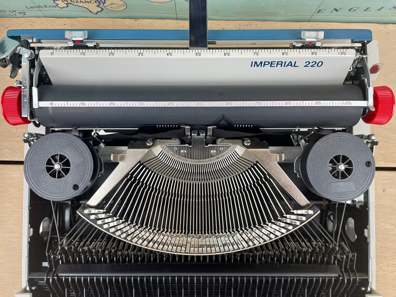 Typewriter, Imperial 220