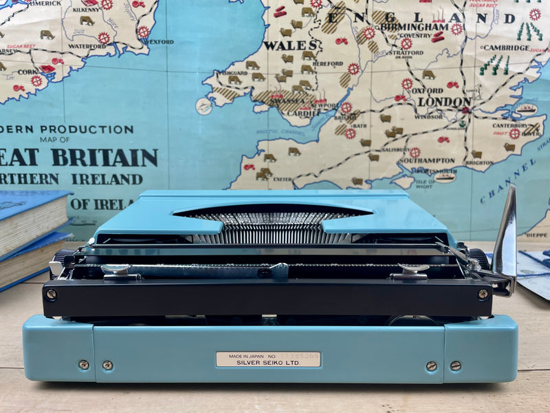 Typewriter,  Silver Reed De Luxe