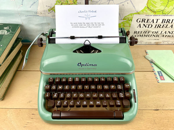 Optima Elite 3 Typewriter