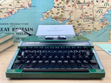 Typewriter, Silver Reed Silverette II - Green