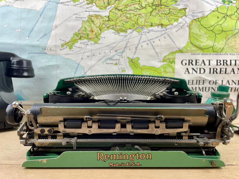 Typewriter, Rare Two Tone Green 1930 Remington Portable