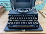 Typewriter, 1948 Imperial Good Companion No1