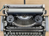 Typewriter, Olympia Traveller de Luxe S