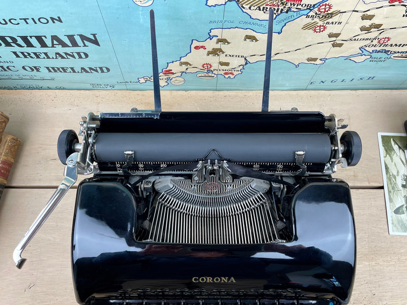 Typewriter, 1938 Corona Standard Series 2