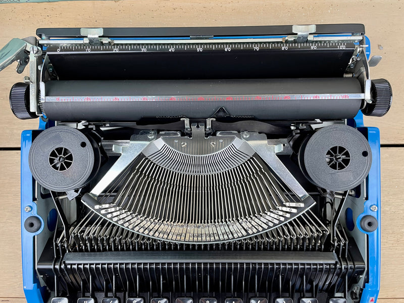 Typewriter,  Blue Silver Reed Silverette II