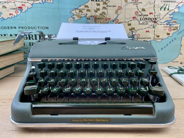 Typewriter, 1957 Olympia SM3