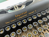 Typewriter, 1940 Imperial The Good Companion No 2