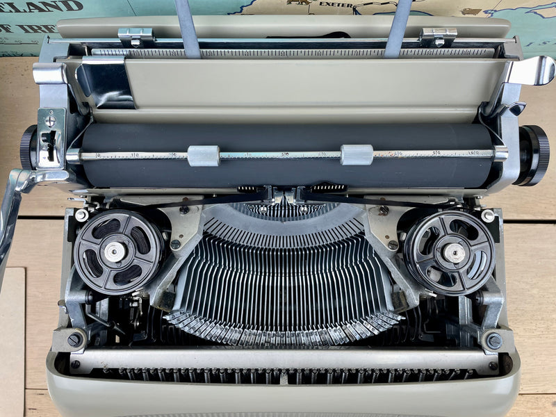 Typewriter, 1965 Olivetti Studio 44