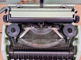 Typewriter,  Silver Reed SR22