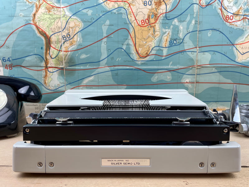 Typewriter, Silver Reed 100