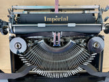 Typewriter, 1940 Imperial The Good Companion No 2