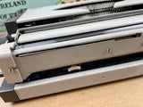 Typewriter, Olympia Traveller de Luxe S