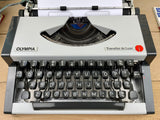 Typewriter, Olympia Traveller de Luxe
