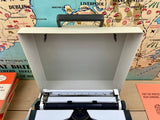 Typewriter, Olympia Traveller de Luxe S