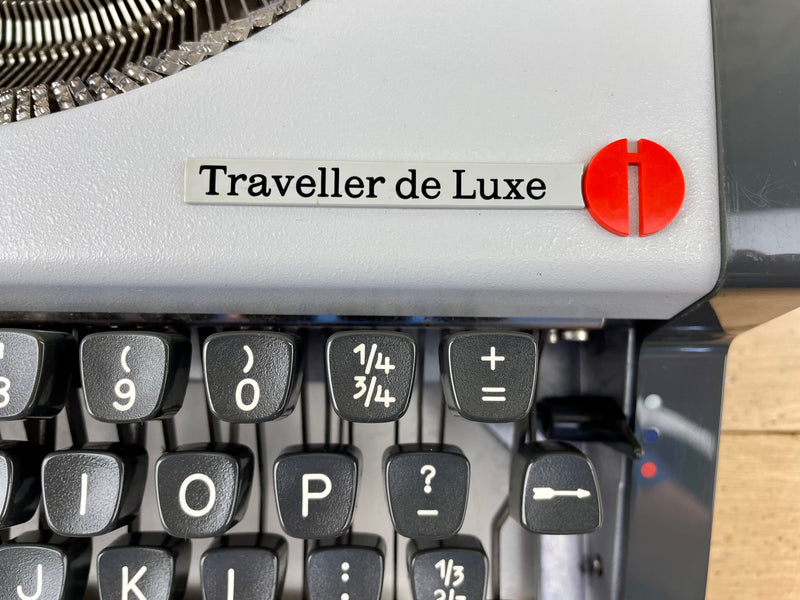 Typewriter, Olympia Traveller de Luxe