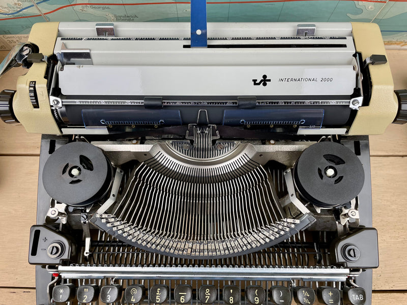 Typewriter, 1976 Scheidegger International 2000