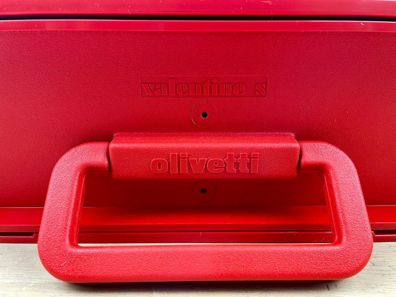 Typewriter, Olivetti Valentine