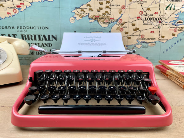 Typewriter, Rare 1960 Pink Olivetti 22