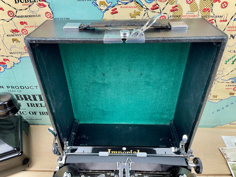 Typewriter, 1937 Imperial The Good Companion No 1