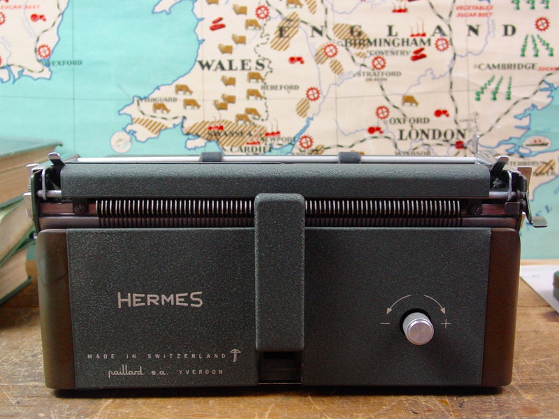 1951 Hermes 2000 portable