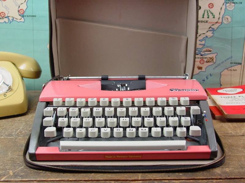 Rare Pink 1961 Olympia SF Portable