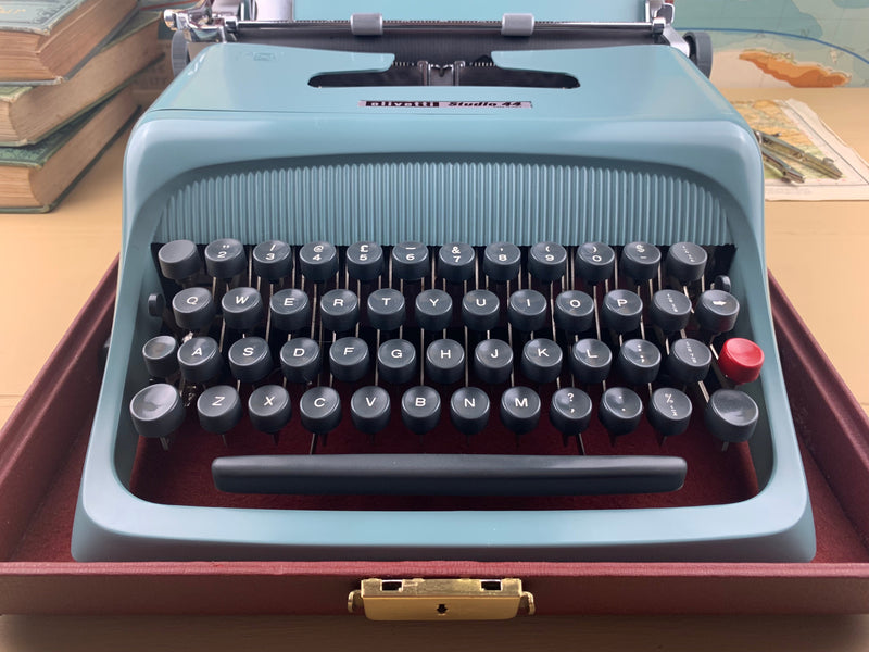 Olivetti Studio 44 – Charlie Foxtrot