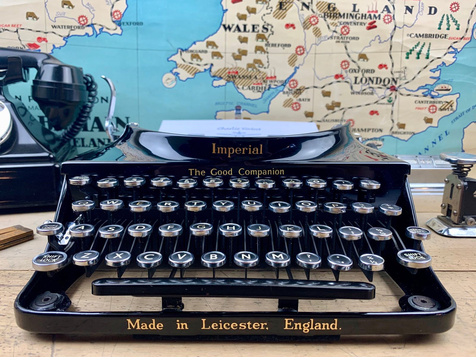 Imperial 1935 - The Good Companion 1 – Charlie Foxtrot