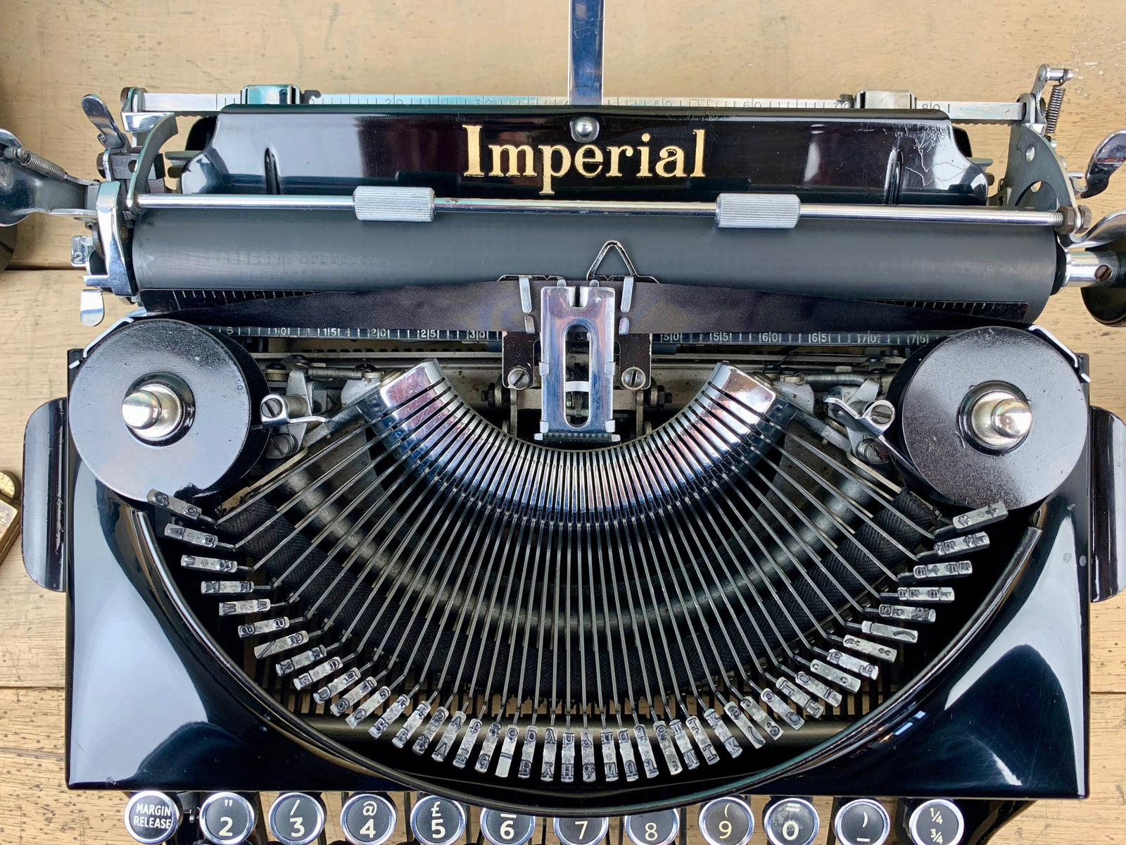 Imperial 1935 - The Good Companion 1 – Charlie Foxtrot