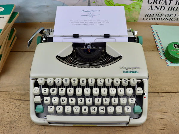 Olympia Splendid 66 Typewriter