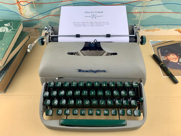 Remington Travel-Riter Typewriter