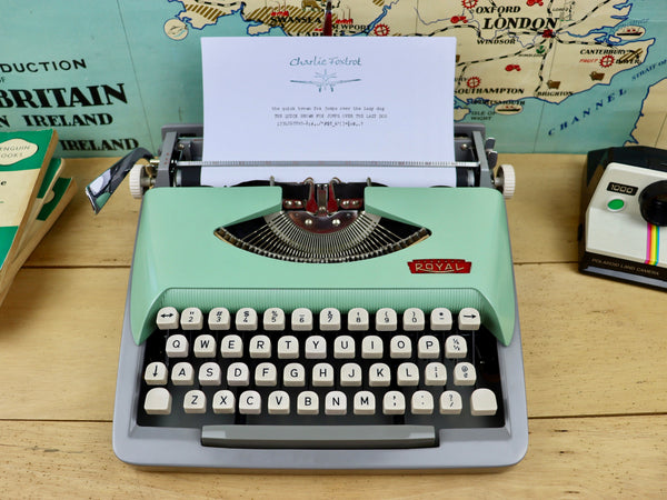 Royal Signet Typewriter