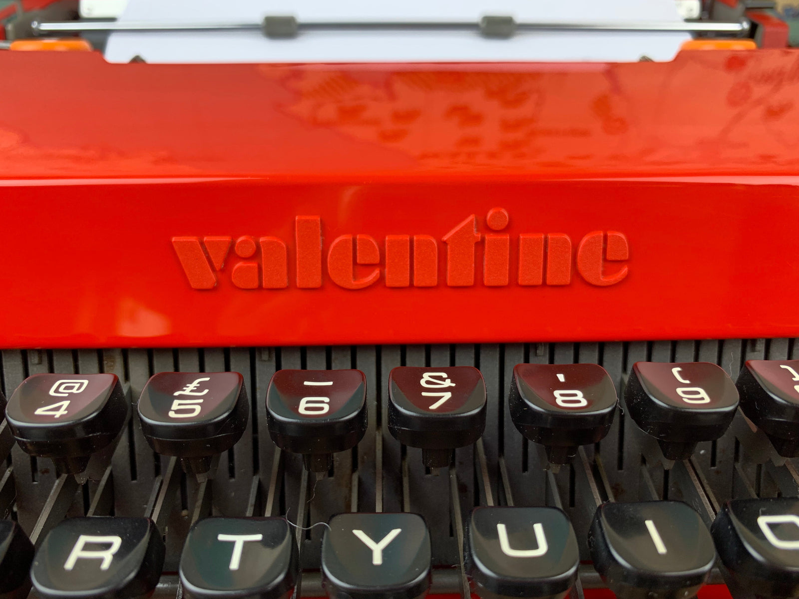 1969 Olivetti Valentine – Charlie Foxtrot